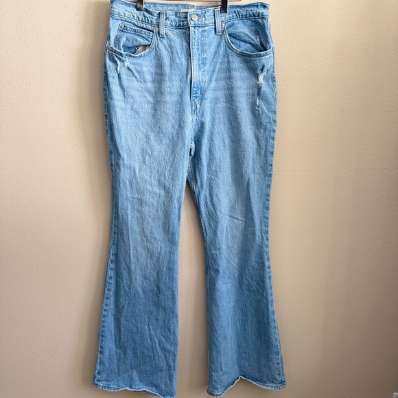 Levi's Denim - Levi’s 70s High Flare Jeans Light Wash Distressed Sz 31